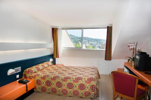 Hotel Urbain V Манд Екстериор снимка